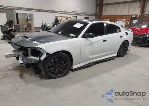 2015 Dodge Charger Srt 392 из США, поврежденный, VIN 2C3CDXEJ2FH909555
